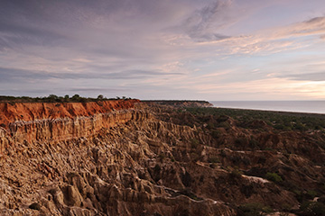 安哥拉安博因港灣機(jī)場三字代碼(PBN),安博因港灣機(jī)場(Porto Amboim airport)四字碼,安哥拉機(jī)場三字碼查詢